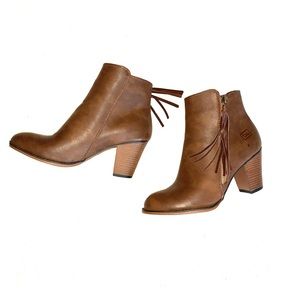 Women’s boots